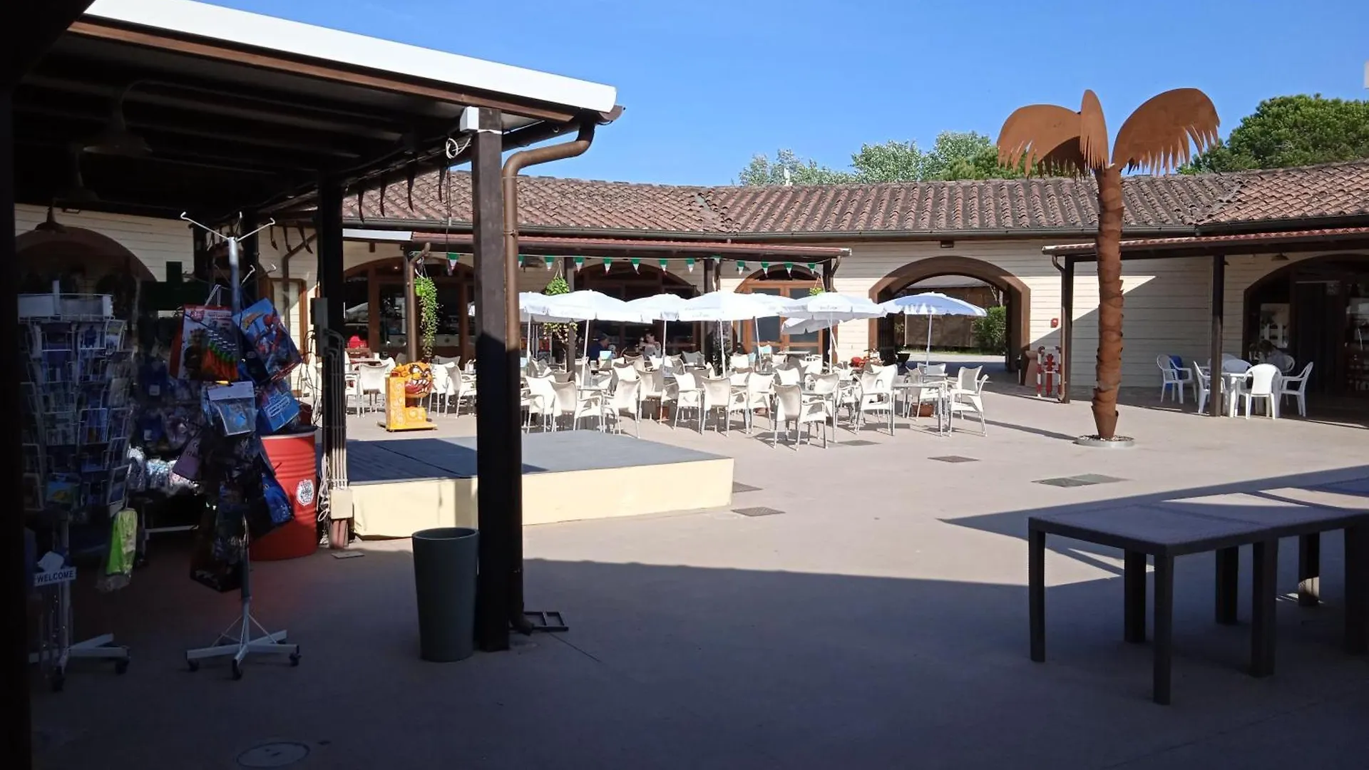 G014 Mobile Home Viareggio - Inclu Airco- Camping Paradiso Italy