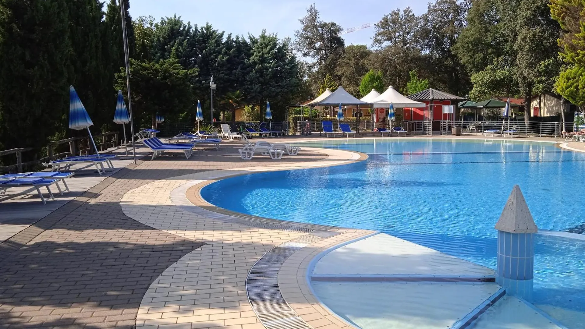 G014 Mobile Home Viareggio - Inclu Airco- Camping Paradiso 0*,  Italy